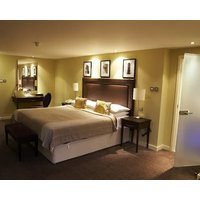 Manchester Airport Stanley Hotel by Belvilla