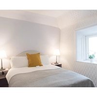 Town Centre Apartment With Private Garden