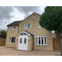 Thorn House A Lovely Home In Witney Sleeps Up To 14