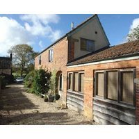 Pittards Farm Cottage In South Petherton Ref 975937