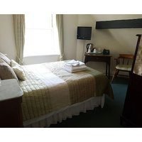 Fox and Hounds Country Hotel