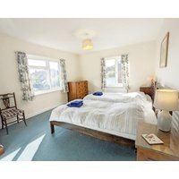 Beacon Square Emsworth 414122