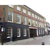 The Royal Victoria & Bull Hotel