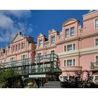 Norfolk Royale Hotel