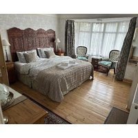 Harry's bed and breakfast