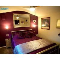 Luxurious Rural Cabin with Hot Tub