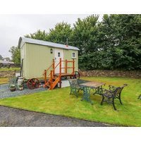 Shepherds Hut - The Hurdle Neyland