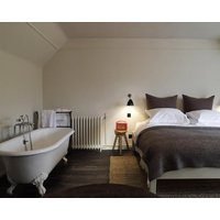 The Olde Bell BW Signature Collection