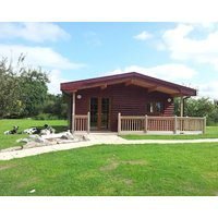 Wall Eden Farm - Luxury Log Cabins and Glamping