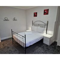 Birtley's Diamond 3 bed Apt sleeps 6 Guests
