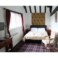 Old Court Hotel & Apartments