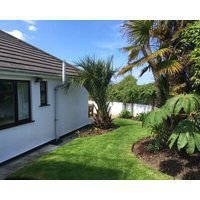 Beautiful ground floor apartment with private garden sun terrace and Hot Tub