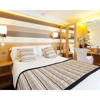 Queens Mansions: Elizabeth Suite