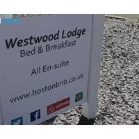 Westwood Lodge B & B Boston