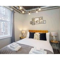 Turpin Quarter In The Centre Of The City Sleeps 6