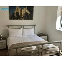 Flats near football clubs