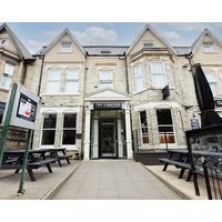 Cairn Hotel Newcastle