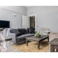 Beautiful 4 Bed Flat In Perfect Central Location