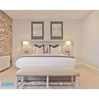 Tithe Barn - Self Check In Hotel