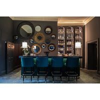 4* Bath Stay for Two at Henrietta House with Prosecco & Late Checkout | Wowcher