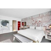 4* Radisson Red Glasgow Break For 2: Dinner & Cocktails Upgrade Options - Award Winning Hotel! | Wowcher