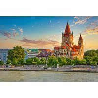 Vienna Christmas Market Break: Award-Winning Hotel & Return Flights | Wowcher