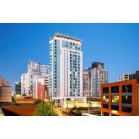4* Majestic Hotel Cardiff City Centre Break For 2: Breakfast