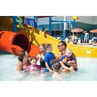 PRICE DROP! Award-Winning Somerset Holiday Park Stay for Up to 8 People: Water Park