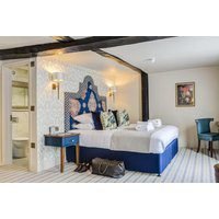 The George Hotel