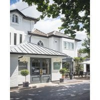 George Hotel