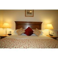 4-Star Peterborough Riverside Inn Stay with Breakfast