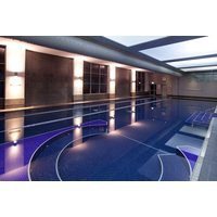 4* DoubleTree Cadbury House Spa Stay with Breakfast & Bubbly for 2 - Marco Pierre White Steakhouse Dining Upgrade Available | Wowcher