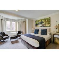 PRICE DROP! 4* Sunday Box Hill Burford Bridge Surrey Stay for 2 with Outdoor Pool Access